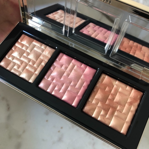 Bobbi Brown Other - Bobbi Brown illuminating palette